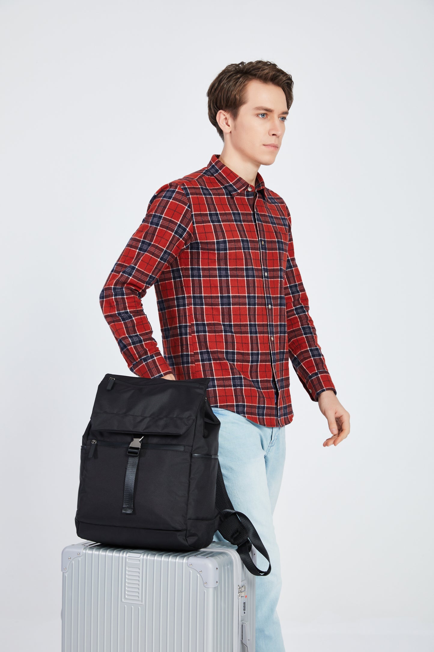 20L Travel Backpack for Men Laptop BackpackLightweight Computer Mens Business Travel Backpack w/ 15.6 Inch Macbook