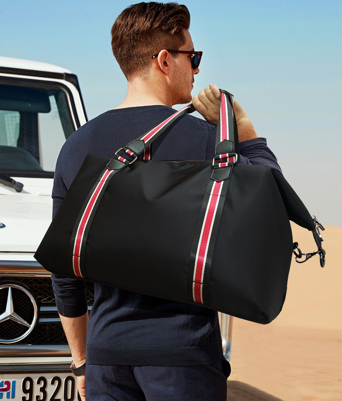 Gym lightway Overnighter Duffel Bags for  Travel Weekender whith trolly sleeve  black.