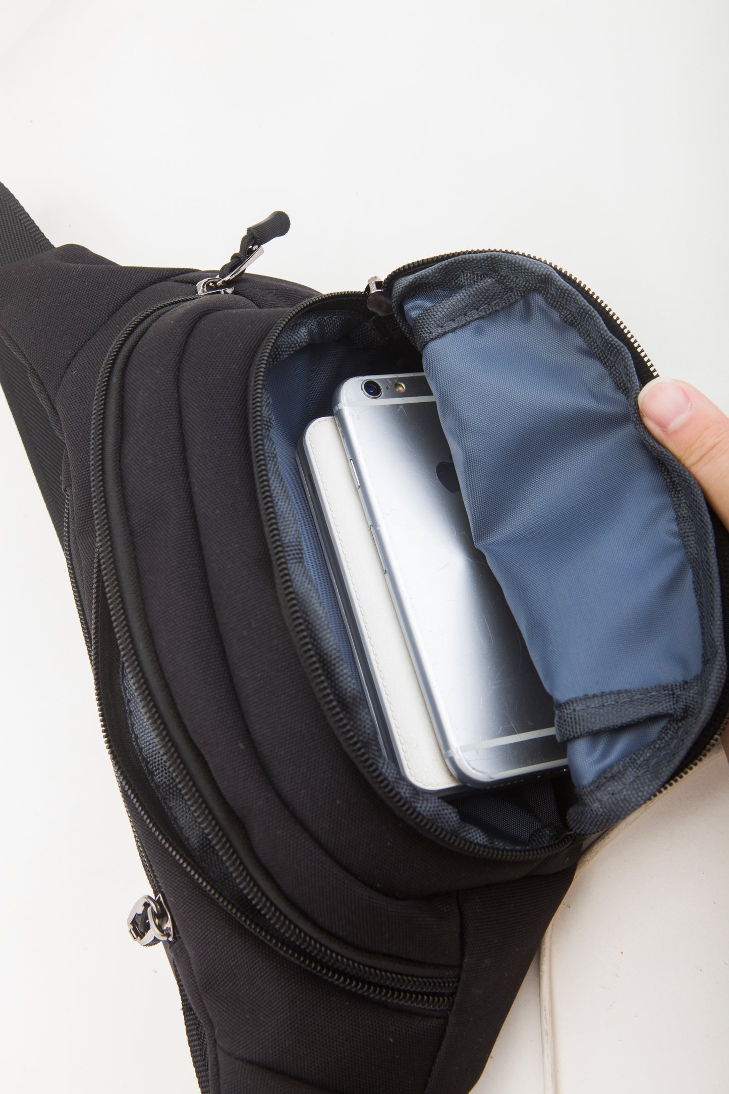 Crossbody Fanny Pack with 3-Zipper Pockets,Workout Traveling Running Casual Phone Bag Carrying All Phones